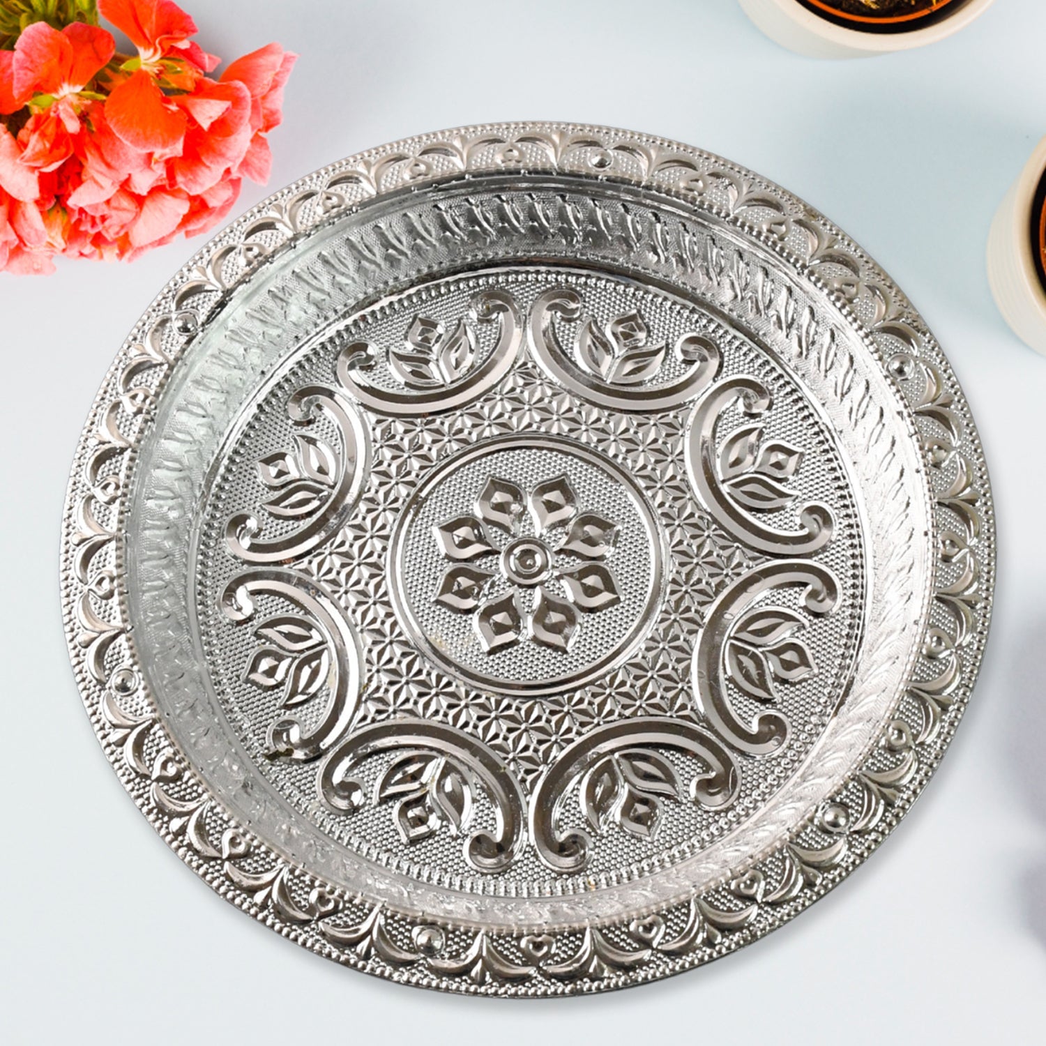 Traditional Silver Finish Plastic Pooja Thali (1 Pc) Traditional Silver Finish Plastic Pooja Thali (1 Pc)